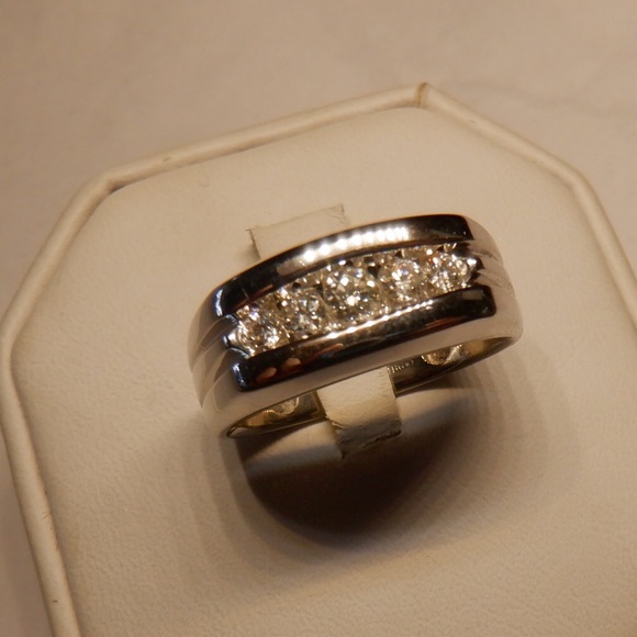 Other - 14k white gold Wedding band Ring